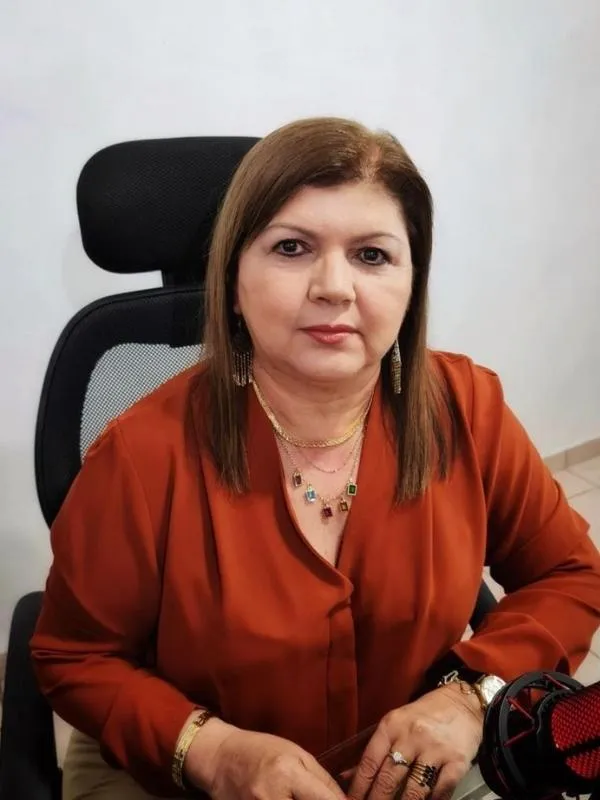 Lydia Hernández, mentora de emprendimiento desde casa